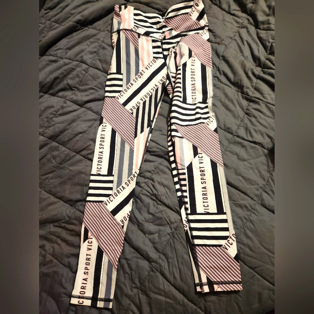 Victoria Sport Leggings